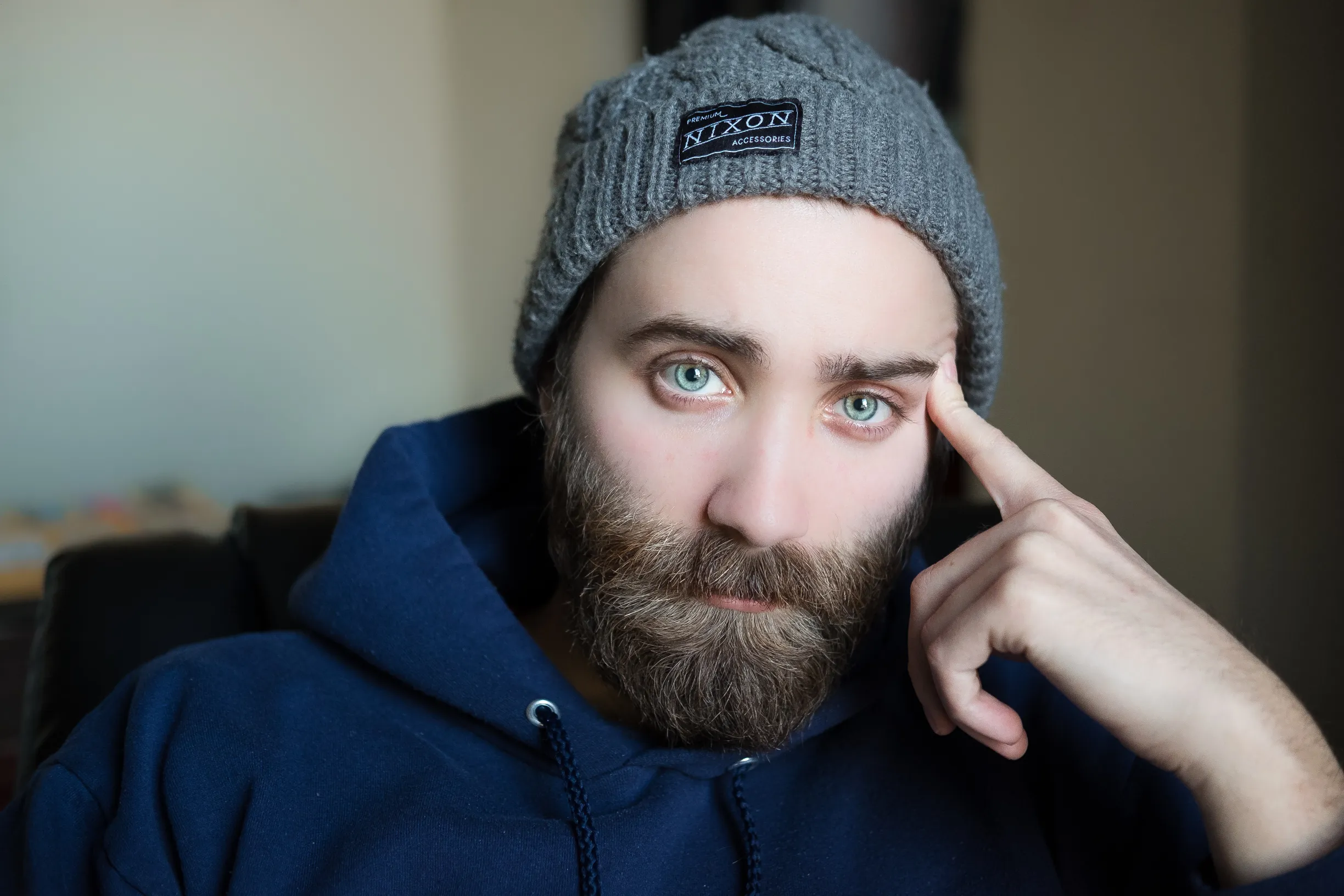 man-person-hair-photography-male-portrait-1397126-pxhere.com_-1